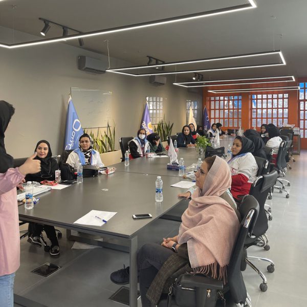 فعالیت جامعه نگاران برنا